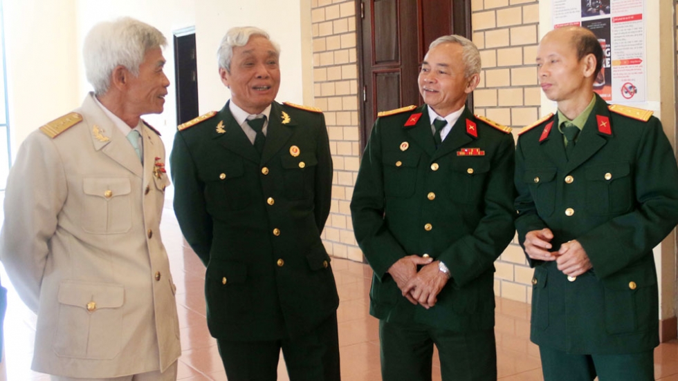 Huy hiệu hội cựu chiến binh đại diện cho một thế hệ quan trọng trong lịch sử Việt Nam